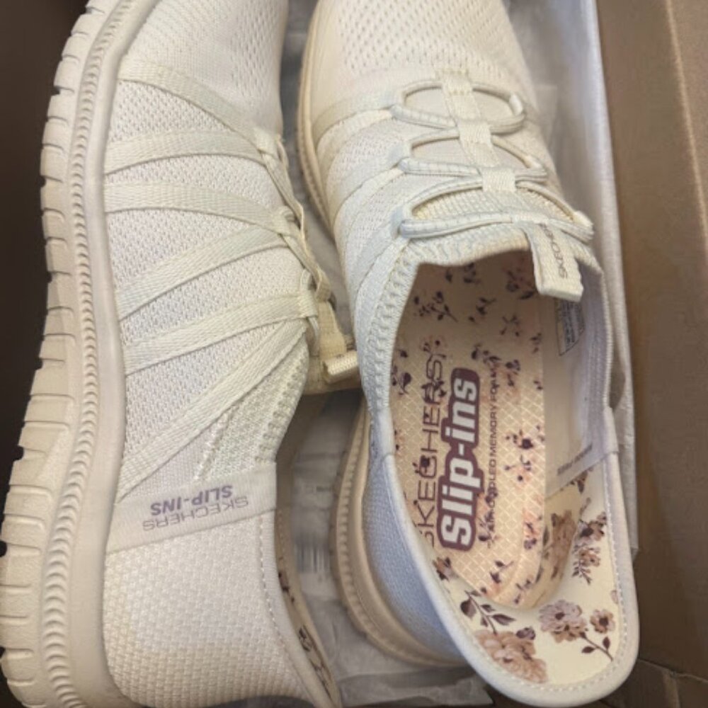Skechers Slip Ons Washable Women’s Sneakers w/ Air Cooled Memory Foam in Natural - Picture 9 of 9